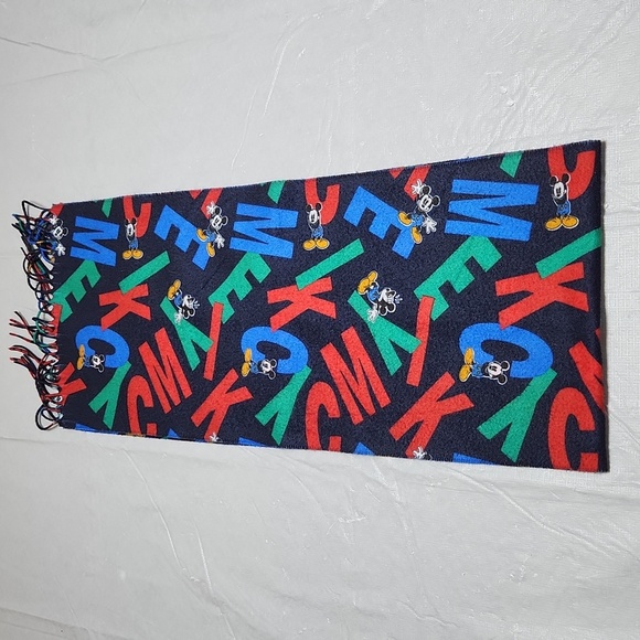 Micky Mouse Scarf - Picture 1 of 3